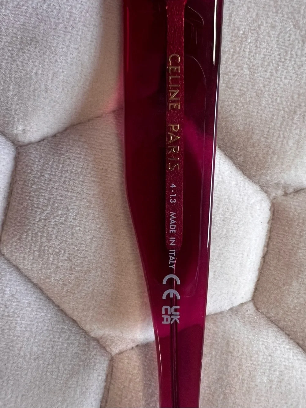 Authentic Celine CL40255l raspberry sunglass - Picture 5 of 7